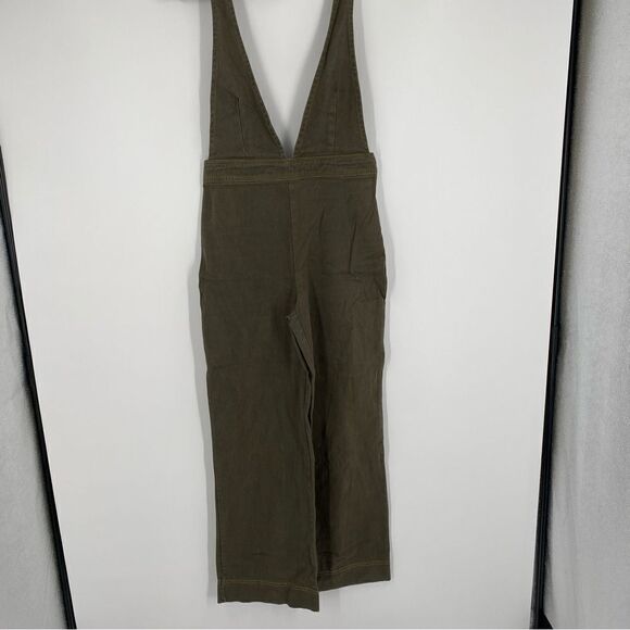 Forever 21 Pants - Forever 21 Women’s Green Overalls size M